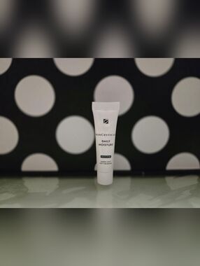 2/$15✨️SkinCeuticals Daily Moisturizer MINI✨️